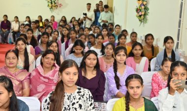 मुख्यमंत्री श्री विष्णु देव साय ने रायगढ़ जिले के ग्राम गढ़ उमरिया में नवगुरुकुल का किया शुभारंभ