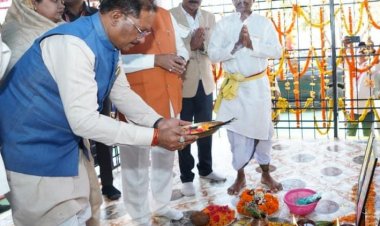 *मुख्यमंत्री श्री विष्णुदेव साय ने बड़ादेव की पूजा कर प्रदेशवासियों की सुख-समृद्धि की कामना की*