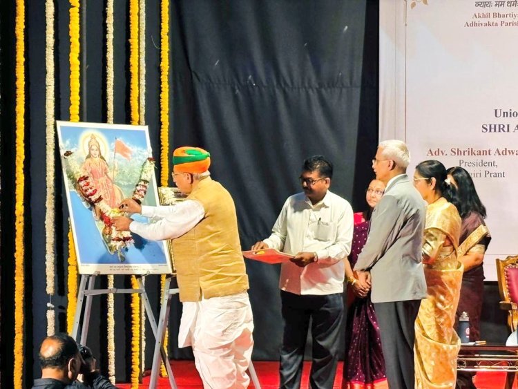 केंद्र सरकार ने ई-कोर्ट्स परियोजना के तहत पेपरलेस अदालतों के लिए 7,210 करोड़ रुपये आवंटित किए